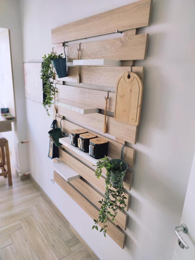Apartman Lena Lägenhet Tuzla Exteriör bild